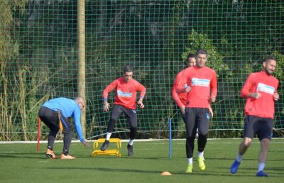 VIDEO+FOTO Veste bună pentru FCSB » Gnohere s-a pregătit normal + primele imagini cu Stoian sub comanda lui Teja