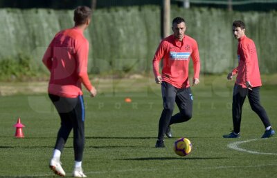 VIDEO+FOTO Ieri la Palat, azi în cantonament! Ultimul jucător venit la FCSB a efectuat primul antrenament