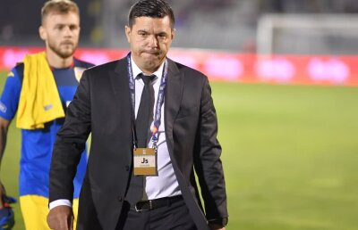 NICOLAE STANCIU LA AHLI // Cosmin Contra, prima declarație despre Stanciu în Arabia: „Am vorbit cu băiatul și încă nu a semnat”