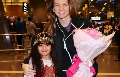 FOTO Simona Halep, surpriză pe aeroportul din Doha + când joacă primul meci