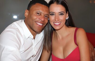 FOTO „Bestia” romantică » Julio Baptista, cel mai bine plătit fotbalist al Ligii 1, nu joacă, dar se distrează cu soția
