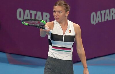 SIMONA HALEP - ELISE MERTENS // Trei semne de întrebare după înfrângerea lui Halep cu Mertens: de la problemele fizice până la relația cu Van Cleemput  + o posibilă problemă în finale