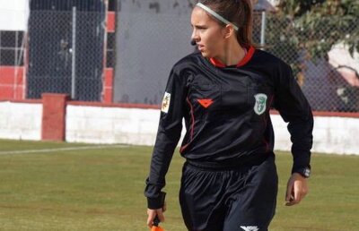 Situație incredibilă în Spania! O arbitră, jignită și amenințată de doi părinți: „Du-te dracului, ești o proastă! Te luăm la bătaie”