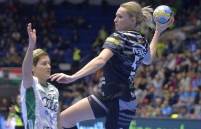 CSM BUCUREȘTI - GYOR 25-27 / Jucătoarele lui CSM București explică eșecul: „Am făcut multe greșeli tactice”