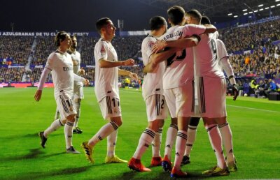 LEVANTE - REAL MADRID 1-2 // VIDEO+FOTO Real câștigă greu în La Liga, cu două penalty-uri: urmează El Clasico