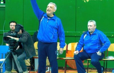 ȘTIINȚA BACĂU - VOLEI ALBA BLAJ // Florin Grapă, antrenorul Științei Bacău, e resemnat: "Ce bătaie ne-am luat! Stau acum și-mi ling rănile"