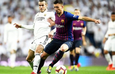 REGULAMENT FOTBAL // Se dă peste cap fotbalul de la 1 iunie! Schimbări drastice stabilite: de la fără adversari în zid și până la redefinirea hențului!