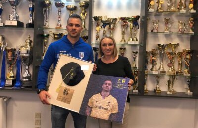 VIDEO Valentin Calafeteanu, premiat de CSM București pentru 100 selecții la echipa națională