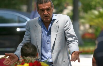 FCSB - VIITORUL 1-2 // Gigi Becali anunță revoluția la FCSB: „ Fac echipă de fotbal în sală și duc 5-6 dintre jucători acolo! La vară fac 3-4 transferuri”