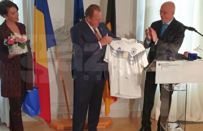 VIDEO+FOTO Recepție de gală pentru Helmuth Duckadam » Amabasadorul Germaniei: „Naționala noastră de acum are nevoie de hotărârea și energia lui”