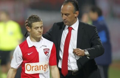 DINAMO // Florin Prunea și-a găsit locul » De ce crede că e nevoie de el la echipă + Ce zice de Mircea Rednic