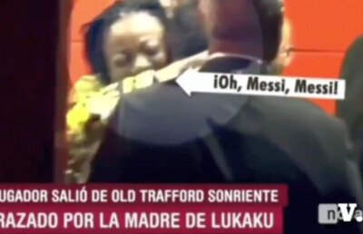 VIDEO FABULOS! Cum a reacționat mama lui Lukaku în momentul în care l-a întâlnit pe Messi, după United - Barca 0-1