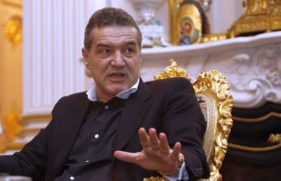 Gigi Becali recunoaște că a greșit și spune stop: „Ciorbă reîncălzită! Toți italienii erau proști și nu-l luau pe Stoian și eu eram deștept. Cu Matei la fel”