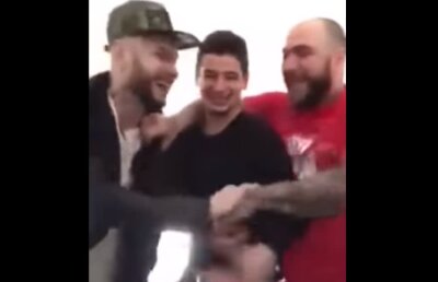 VIDEO INTERZIS MINORILOR Scandal în Bulgaria! Căpitanul de la echipa lui Giovanni Becali a apărut dansând pe net, pipăind doi bărbați dezbrăcați