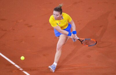 FRANȚA - ROMÂNIA, FED CUP // Antrenorul Marius Comănescu analizează punct cu punct atuurile lui Halep, Begu, Buzărnescu, Olaru și Niculescu + Care e adversara are „lovituri foarte puternice, băiețești”