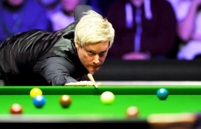 CM SNOOKER la Crucible. Campionul mondial Mark Williams trece mai departe, Neil Robertson, scor NEMAIVĂZUT de 27 de ani!!! + lovitură senzațională, din 3 bile, a lui Ding Junhui! 