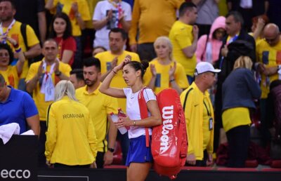  FED CUP, FRANȚA - ROMÂNIA 1-1 // VIDEO+FOTO Mihaela Buzărnescu a pierdut în fața Carolinei Garcia, Simona Halep a trecut de Kristina Mladenovic