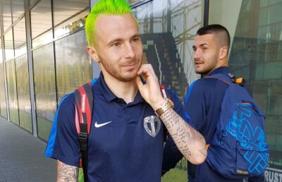 GSP LIVE // VIDEO Victoraș Astafei și poezia scrisă la sugestia lui Petre Grigoraș: „Neajunsurile să-ți dea scuzare, când te macină greoi / Pentru gândurile mărețe, care tind spre săvârșire”