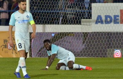 Dezvăluiri din vestiar: în plină luptă cu CFR, FCSB acuză tensiuni interne » Mesajul alarmant al unui jucător