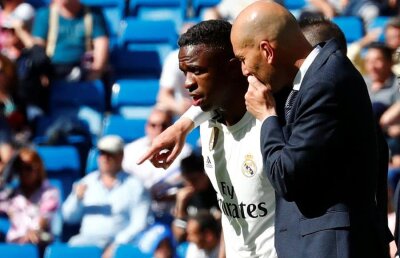 Real Madrid - Villarreal 3-2 // FOTO Real respiră, deși a trăit cu sufletul la gură ultimele minute + tricou special pentru Iker Casillas