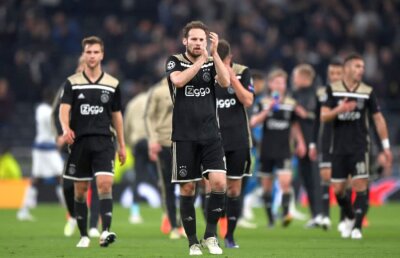 AJAX - TOTTENHAM // Ramadanul influențează semifinalele Ligii Campionilor! Noussair Mazraoui, fundașul lui Ajax, nu va bea nimic până în minutul 15 al meciului cu Tottenham