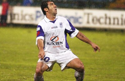 GSP LIVE // VIDEO Două povești fabuloase cu Romulus Buia: cum a mâncat melci cu Hristo Stoichkov + ce a făcut cu o pungă de gheață