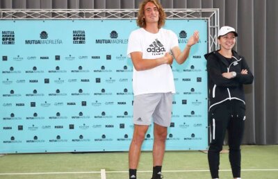 FOTO Simona Halep și Stefanos Tsitsipas s-au întâlnit cu viitorii campioni ai Spaniei: „Le-a oferit niște sfaturi grozave, nu glumesc” :)