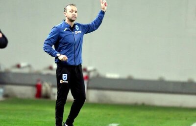 CFR CLUJ - CSU CRAIOVA // Corneliu Papură își mobilizează jucătorii înaintea meciului vital cu CFR Cluj: „Va fi greu să ne învingă cineva”