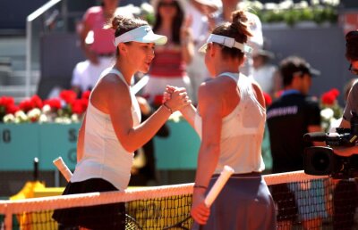 SIMONA HALEP - BELINDA BENCIC 6-2, 6-7, 6-0 // Cristian Tudor Popescu taxează un gest al lui Bencic: „Nu ai cum să faci asta! Așa mi-am dat seama că e crispată și îngrijorată” + laude pentru Halep