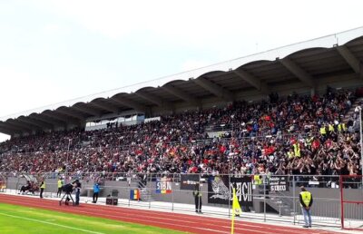HERMANNSTADT - CHIAJNA 1-0 // Vasile Miriuță, exuberant după revenirea echipei la Sibiu: „Pune-o pe Real Madrid să joace la Albacete, să vedem cum joacă”