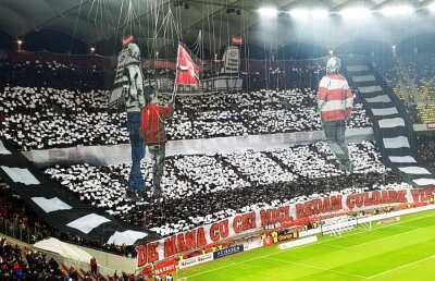 CS Dinamo împlinește azi 71 de ani » Mesajul pompos al lui George Cosac: „Prezentul e exigent, dar să păstrăm o legătură frumoasă între trecut și viitor!”