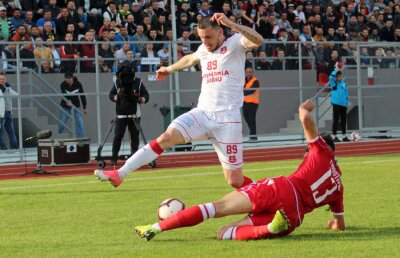 Hermannstadt - Dinamo 0-0 // VIDEO Dinamo s-a salvat matematic :) „Câinii” ratează victoria la ultima fază » Cum arată clasamentul