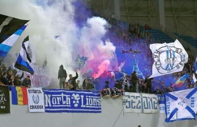 CSU CRAIOVA - VIITORUL // FOTO Bătaie între olteni în fața restaurantului lui Gică Craioveanu » Ultrașii lui CSU s-au încăierat cu fanii echipei lui Mititelu