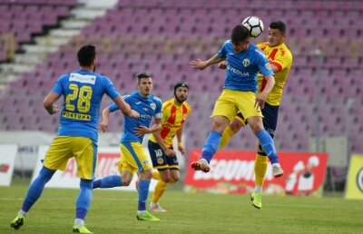 LIGA 2 // PETROLUL - ACS POLI 1-0 // VIDEO Ploieștenii urcă, cel puțin pentru moment, pe locul de baraj! Cum arată ACUM clasamentul