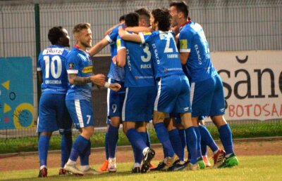 FC BOTOȘANI - DINAMO 1-0 // VIDEO+FOTO Vai de coada lor! „Câinii” au avut o prestație ștearsă și au cedat la Botoșani, după un gol fantastic al lui Mihai Roman II