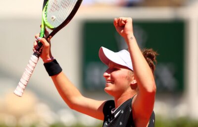 ROLAND GARROS 2019 // VIDEO+FOTO Marketa Vondrousova, coșmarul Simonei Halep din 2019, e prima sfertfinalistă de la Roland Garros! A demolat-o pe Anastasija Sevastova în 57 de minute