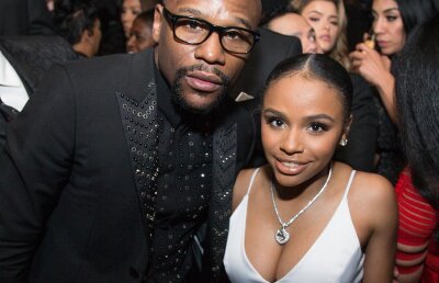 FOTO Floyd Mayweather și-a prezentat fiica în vârstă de 19 ani: „Stați cu ochii pe ea!" 