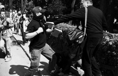 VIDEO „Fiare”, nu ultrași! La 11 ani după ce au băgat un jandarm în comă, suporterii lui U Cluj au recidivat!