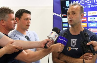 CSU Craiova s-a reunit sub comanda lui Corneliu Papură » Antrenorul răspunde criticilor: „Peste tot sunt oameni contestați”