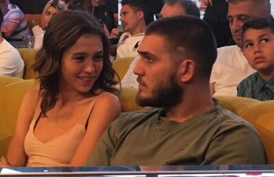 FOTO Teodora Stoica, fiica lui Mihai Stoica, a fost una dintre cele mai spectaculoase apariții de la gala SAS GYM Legendele Piramidei