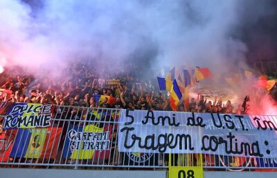 ROMÂNIA U21 // Geambașu despre ultrașii români de care se tem croații: „Fotbalul devine vehicul de defulare. Scenografiile sunt însoțite de răfuieli cu ungurii și cu vizigoții”