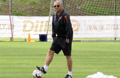 CFR CLUJ - ASTANA // Dan Petrescu se plânge de tragerea la sorți din Liga Campionilor: „Am căzut rău!”