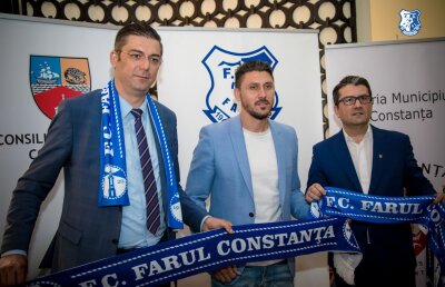 VIDEO Ciprian Marica a reușit să aducă autoritățile locale lângă Farul: „S-a terminat cu gâlceava la Constanţa!”