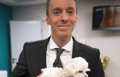 FOTO Mircea Badea, pariu pe meciul lui Ashleigh Barty cu Barbora Strycova: „Văd că multe javre se tăvălesc în chinuri” » Ce pariuri a mai făcut realizatorul TV