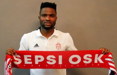 Mijlocașul nigerian Jacob Adebanjo a semnat cu Sepsi