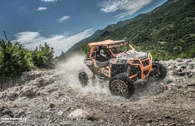 Dakarul României este gata de start » Concurenții parcurg 500 de kilometri într-o singură zi!