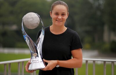 VIDEO Ashleigh Barty, al 27-lea lider mondial din Era Open + cifra care arată constanța Simonei Halep: e lider autoritar la acest capitol!