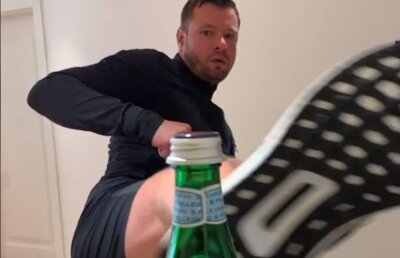 VIDEO // Marius Niculae vrea să arate că încă e în formă! A acceptat o provocare devenită virală pe internet » Ibrahimovic și McGregor s-au filmat și ei