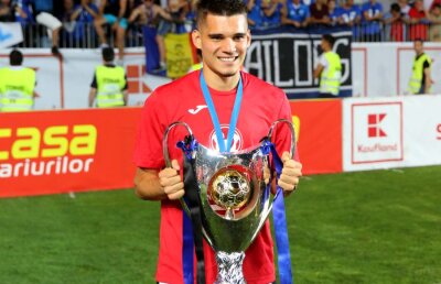 CFR CLUJ - VIITORUL 0-1 // Ianis Hagi a rupt tăcerea! Detalii importante despre plecarea de la Viitorul: „Acolo ar fi cel mai bine să joc”