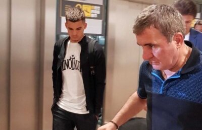 Ianis Hagi la Genk, fabrica de vedete a Europei! Vineri, ultimele negocieri și vizita medicală + primele imagini de la sosirea în Belgia